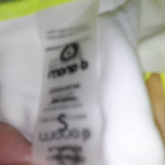 Womens size small, mono b swimsuit - Picture 3 of 3